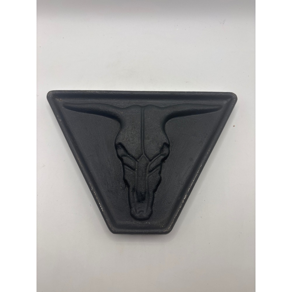 Ghost Ranch Cast Iron Trivet Longhorn Steer Skull Southwestern Decor Black